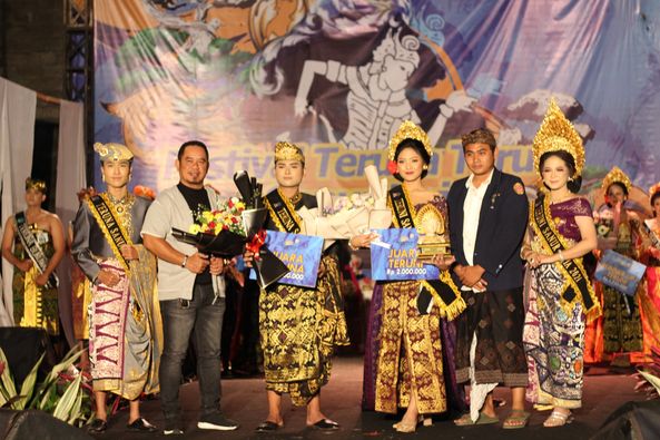 Terima kasih telah Menyaksikan dan Mendukung ajang Pemilihan Teruna Teruni Sanur Kaja 2022.