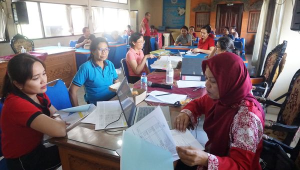 Uji Petik Evaluasi Akuntabilitas Keuangan Desa Triwulan III Tahun 2023 oleh tim dari BPKP Provinsi Bali