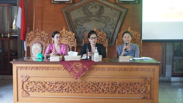 Pelatihan dan Pembinaan Calon Pengantin (CATIN) di Desa Sanur Kaja