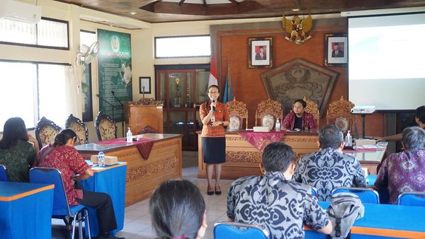  Sosialisasi Pelayanan Publik terkait Layanan Perizinan maupun Layanan Perizinan