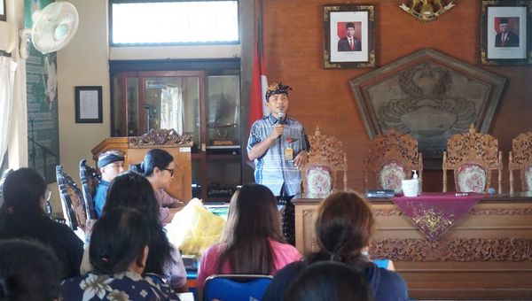 Sosialisasi nyamuk baik Walbochia kepada Pemerintahan Desa Sanur Kaja dan TP.PKK Desa Sanur Kaja 