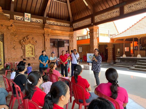 Pelaksanaan Posyandu Balita dan Lansia di Dusun Belong dan Dusun Wirasana