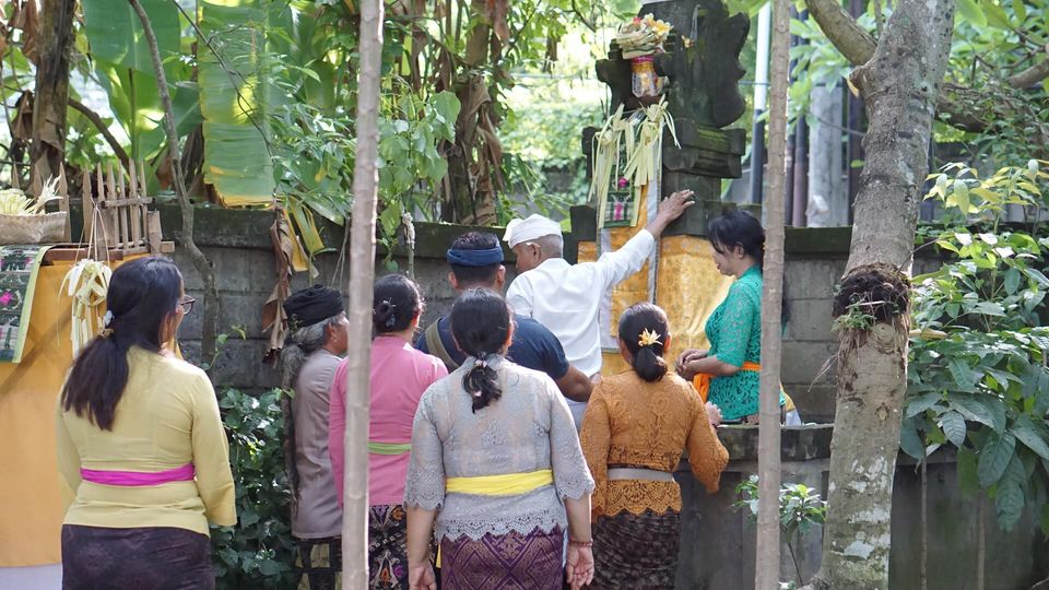 Upacara Dewa Yadnya (Ngeruak) Kegiatan Pembangunan Gedung Kantor Perbekel Desa Sanur Kaja 