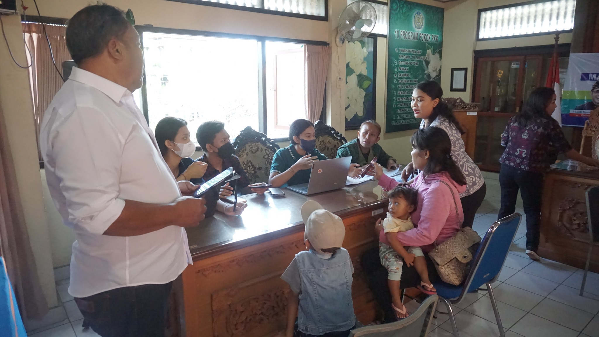 Selesai-Pekan Imunisasi Nasional (PIN) Polio 2024 Untuk Anak di Kantor Desa Sanur Kaja