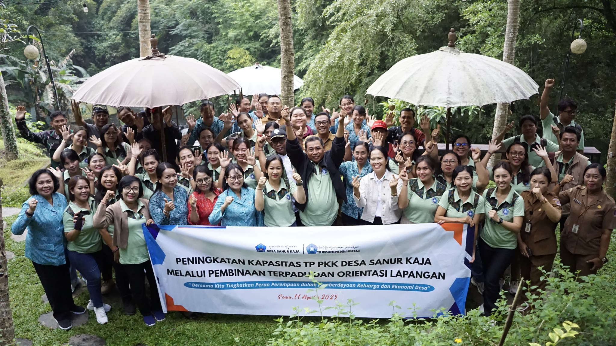 TP. PKK Desa Sanur Kaja melaksanakan Kegiatan Peningkatan Kapasitas melalui Pembinaan Terpadu dan Orientasi Lapangan ke Desa Banjarangkan, Klungkung
