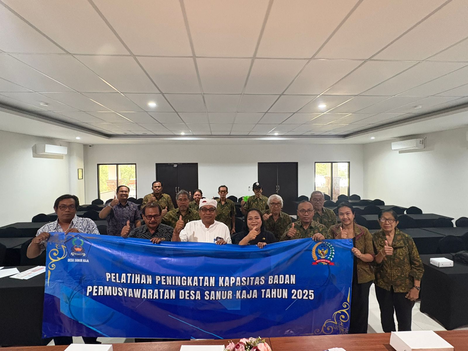 Bimbingan Teknis Peningkatan Kapasitas BPD dengan menghadirkan narasumber dari DPMD dan Dinas Koperasi & UMKM Kota Denpasar