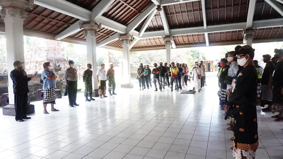 Hari Pertama kegiatan PKM (Pembatasan Kegiatan Masyarakat) di Wilayah Desa Sanur Kaja dan Desa Adat Sanur