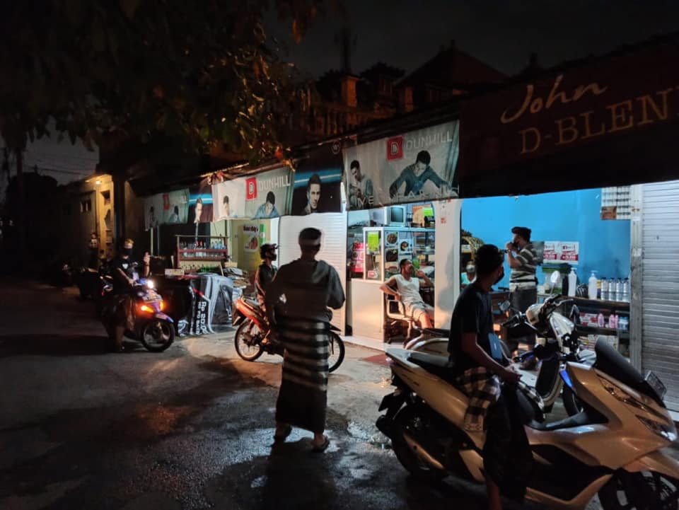 Patroli wilayah di Desa Sanur Kaja