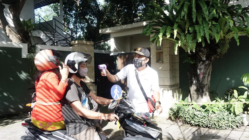 Pelaksanaan Pembatasan Kegiatan Masyarakat hari Ke 2 Pembatasan Kegiatan Masyarakat