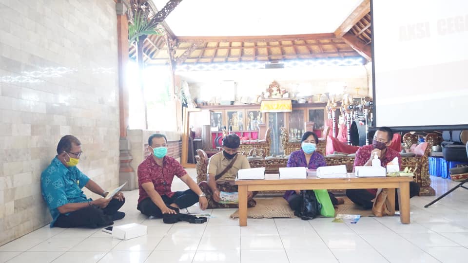Kegiatan Penyuluhan Tentang Stunting di Balai Banjar Buruwan