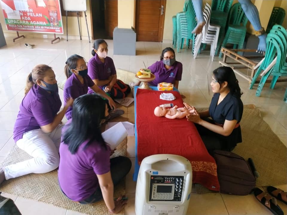 Pelatihan Baby SPA di Balai Banjar Wirasana
