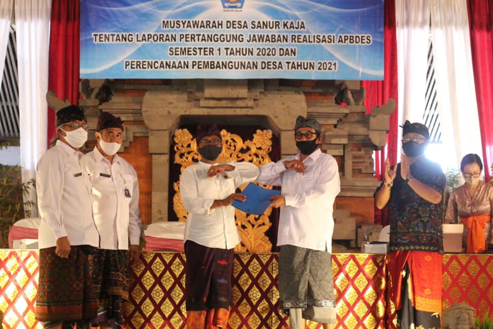 MUSYAWARAH DESA SANUR KAJA TAHUN 2020 DIHADIRI OLEH BAPAK WAKIL GUBERNUR PROVINSI BALI UNTUK MEMBERIKAN SPIRIT DAN SEMANGAT DALAM MEMBANGUN DESA KEDEPANNYA.