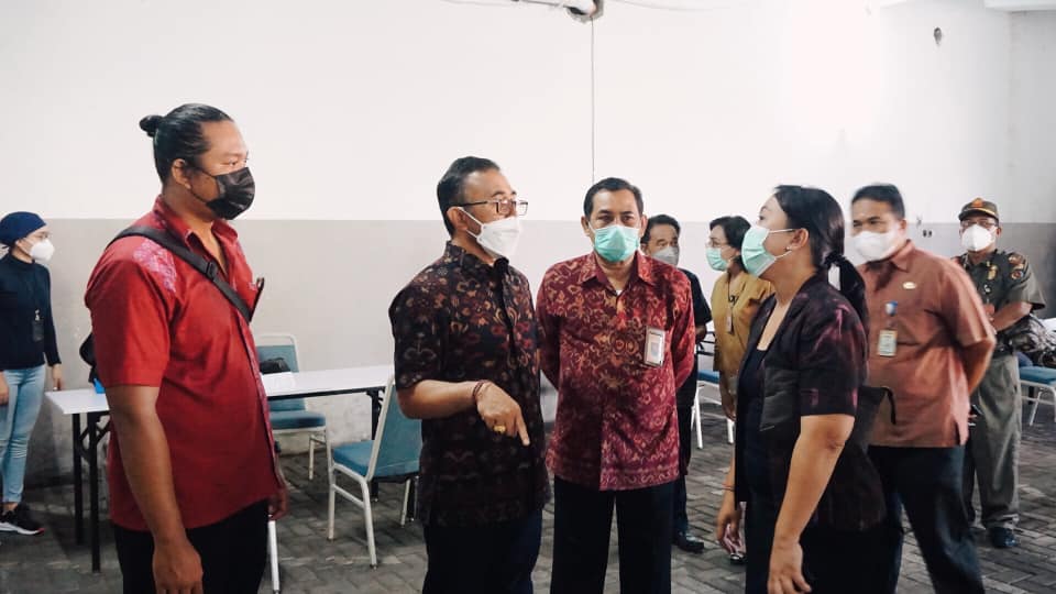 Kunjungan Walikota dan Wakil Walikota ke Desa Sanur Kaja