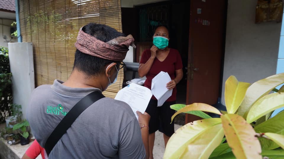 Patroli Pembatasan Kegiatan Masyarakat (PKM) di  Wilayah Desa Sanur Kaja 