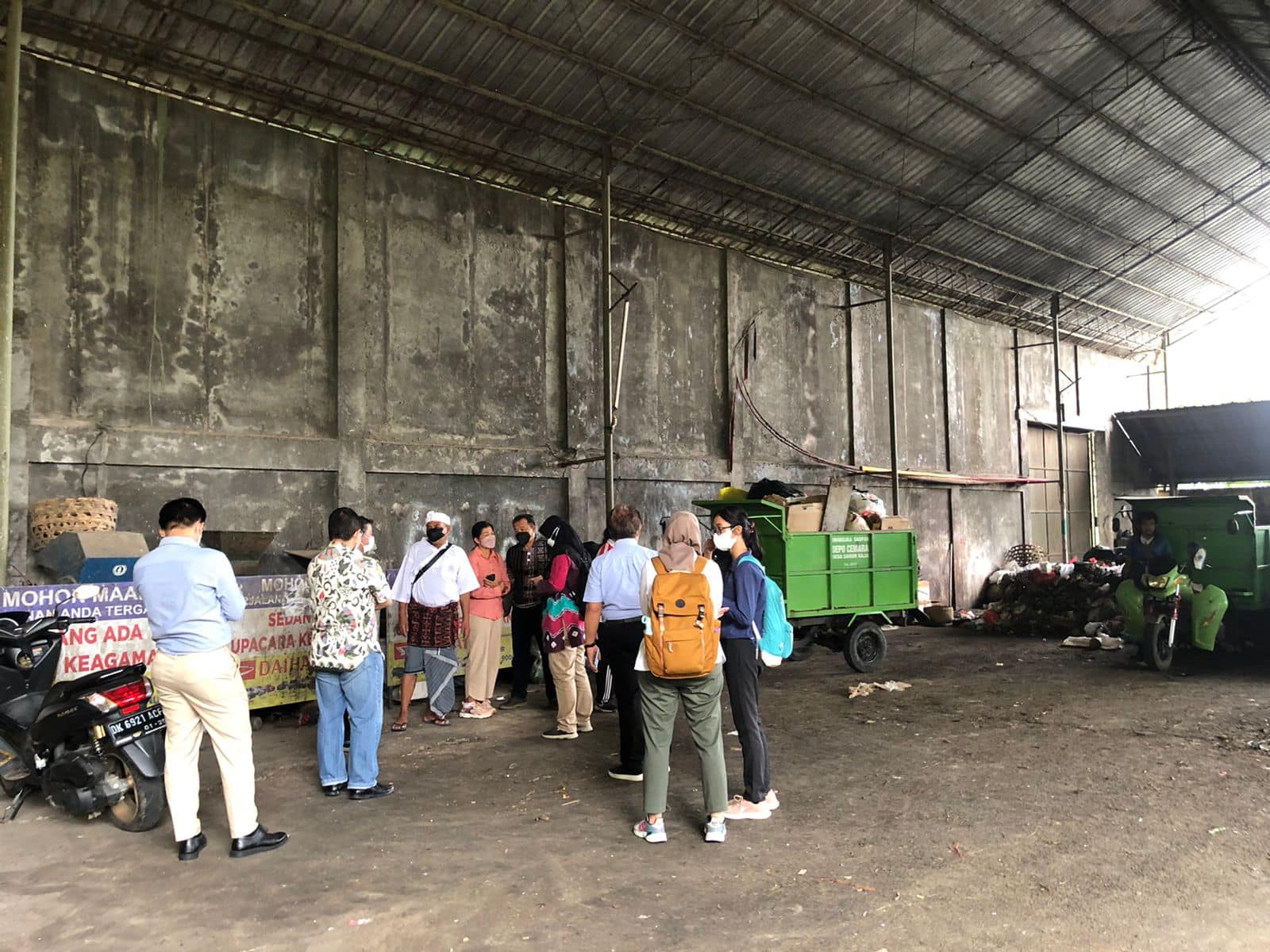 Kegiatan Kunjungan Lapangan dari Kementrian Perencanaan Pembangunan Nasional/Badan Perencanaan Pembangunan Nasional Republik Indonesia ke TPS3R Cemara