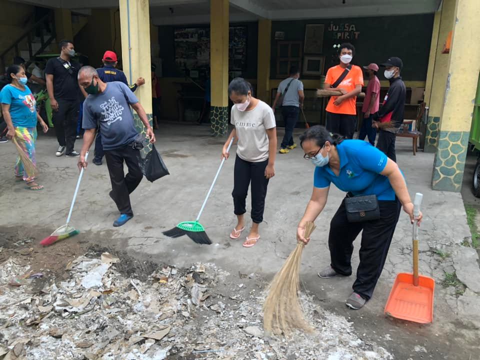 Gotong Royong Kebersihan di Lokasi TPS3R Cemara Desa Sanur Kaja